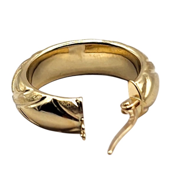 14 Karat Yellow Gold Circle X Hoop Earrings #20471 - Picture 6 of 7